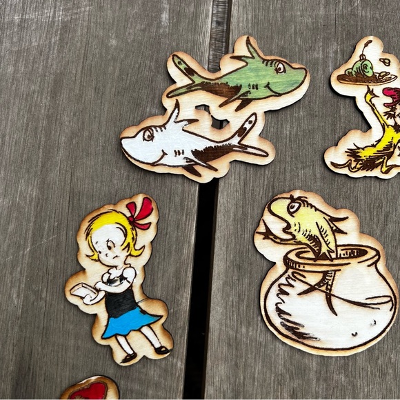 Dr Seuss Pyrography Wood Burning Small Decor Pieces Set of 9 - Picture 5 of 10
